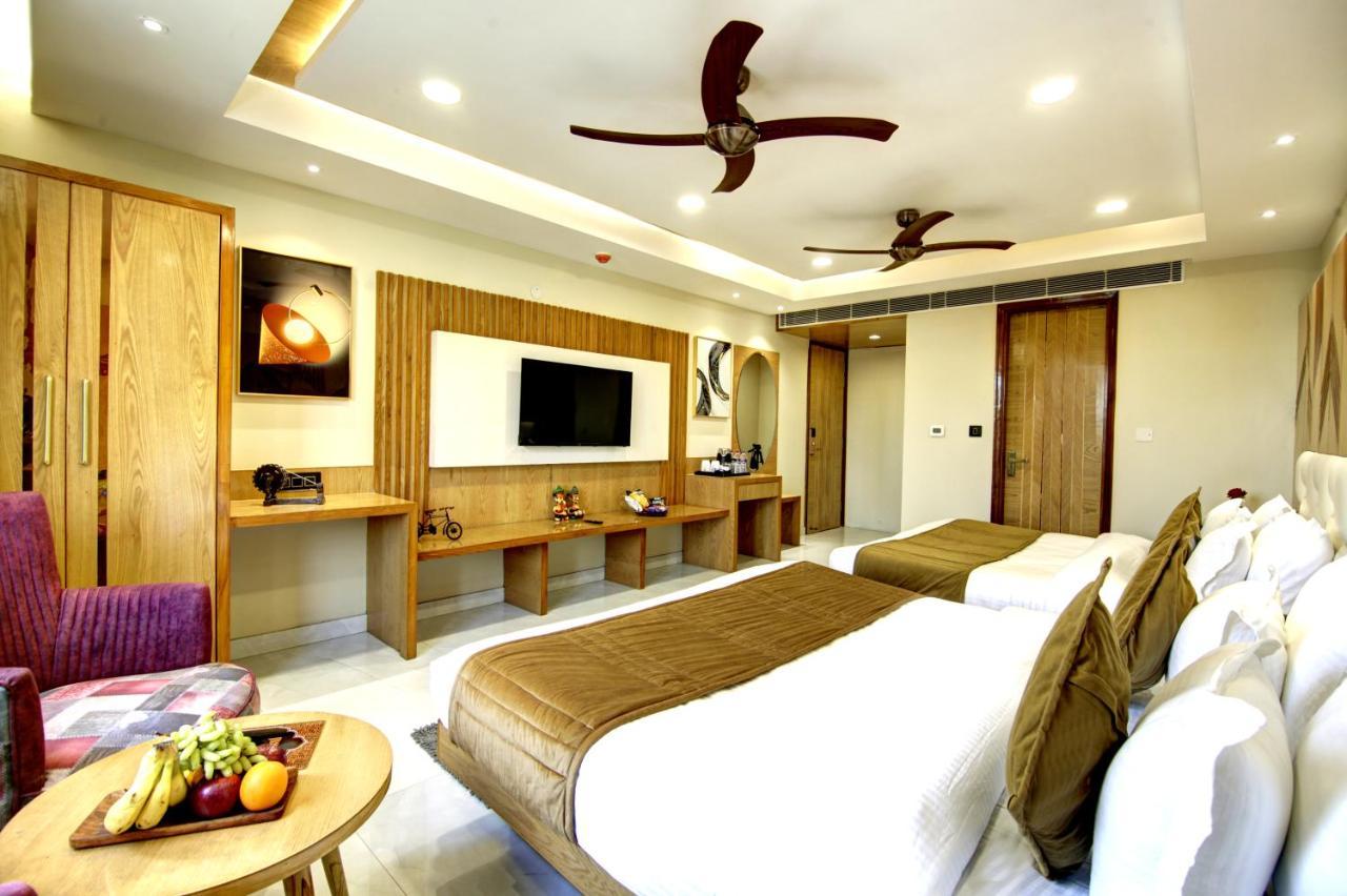 Hotel The Leena International -by Haveliya 4*